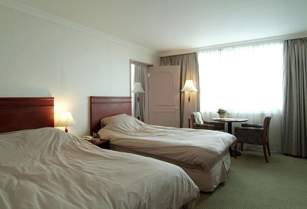 Grand Hotel Pyeongtaek Lake Quarto foto