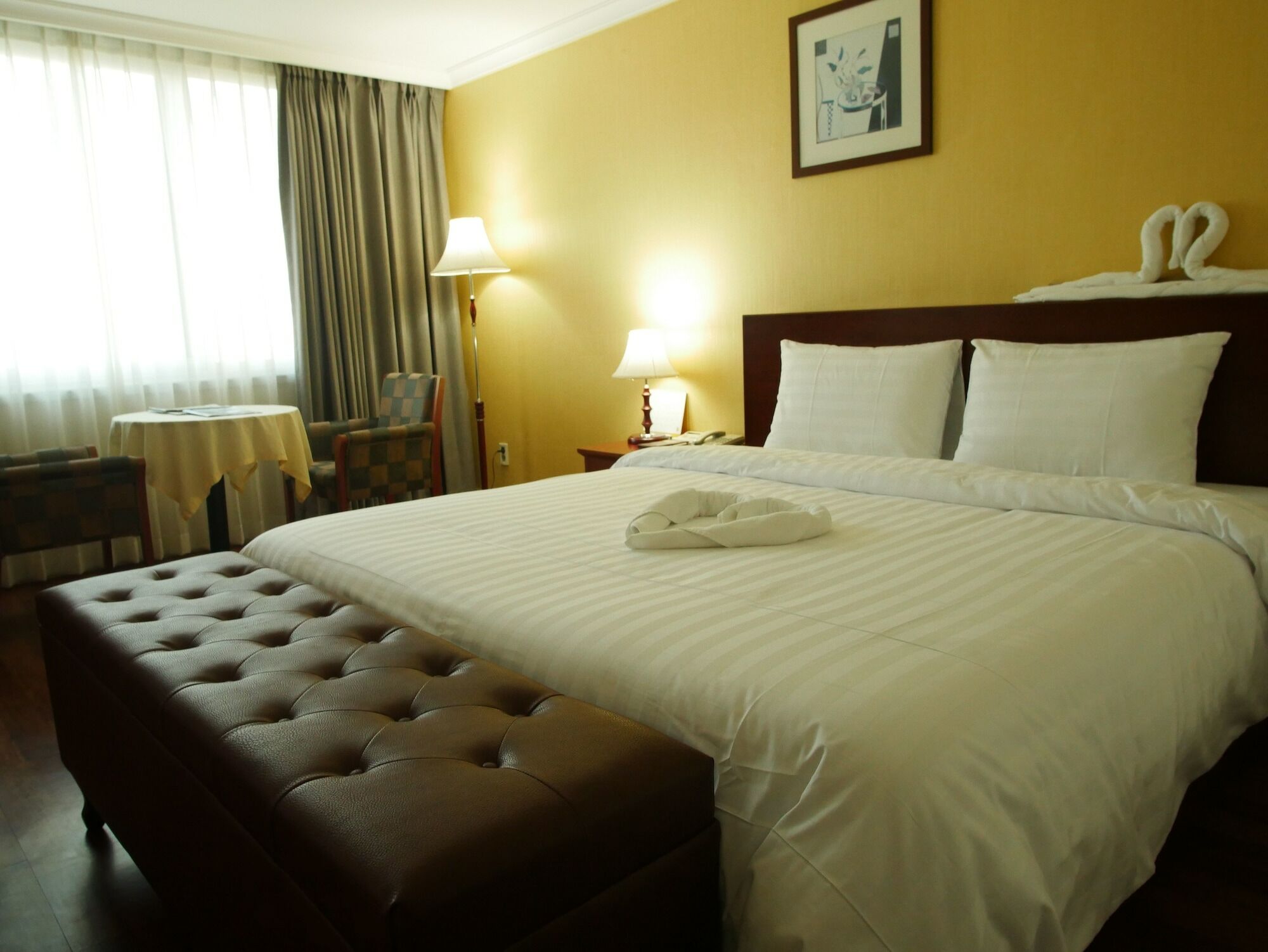 Grand Hotel Pyeongtaek Lake Exterior foto